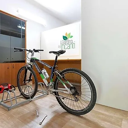לינה וארוחת בוקר Il Giardino Degli Incanti 3*